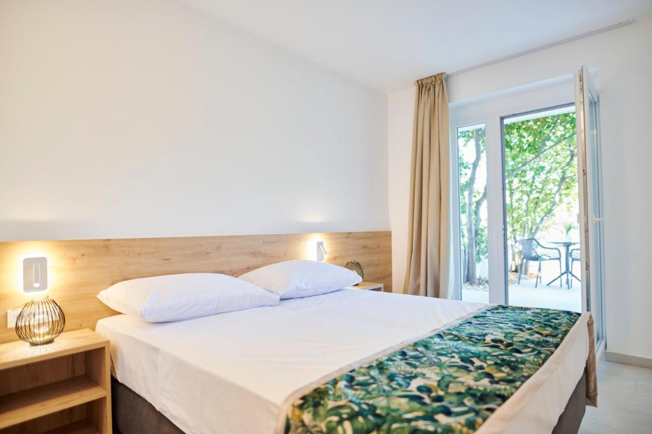 Colentum Hotel Murter