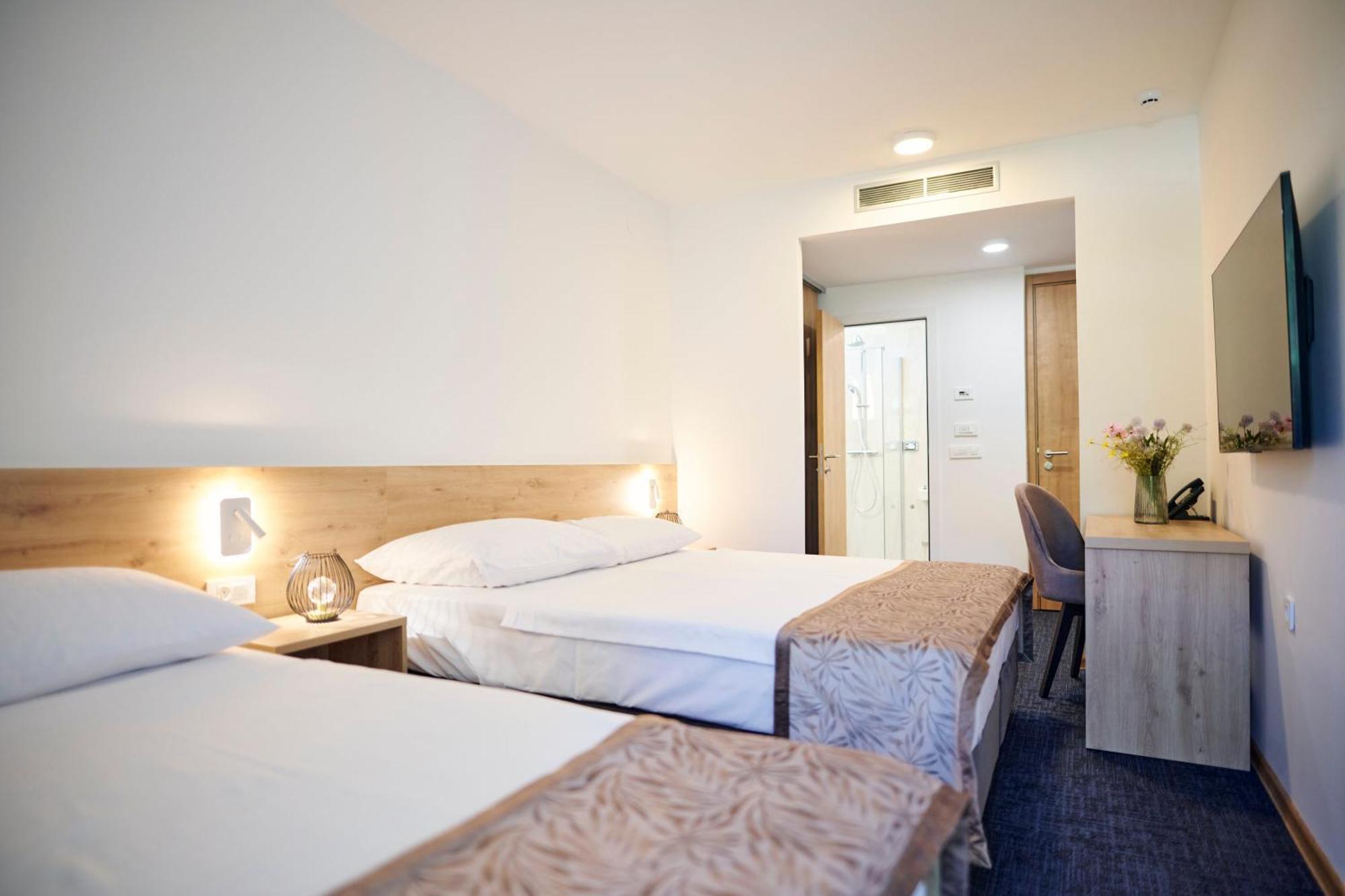 Hotel Colentum 3*